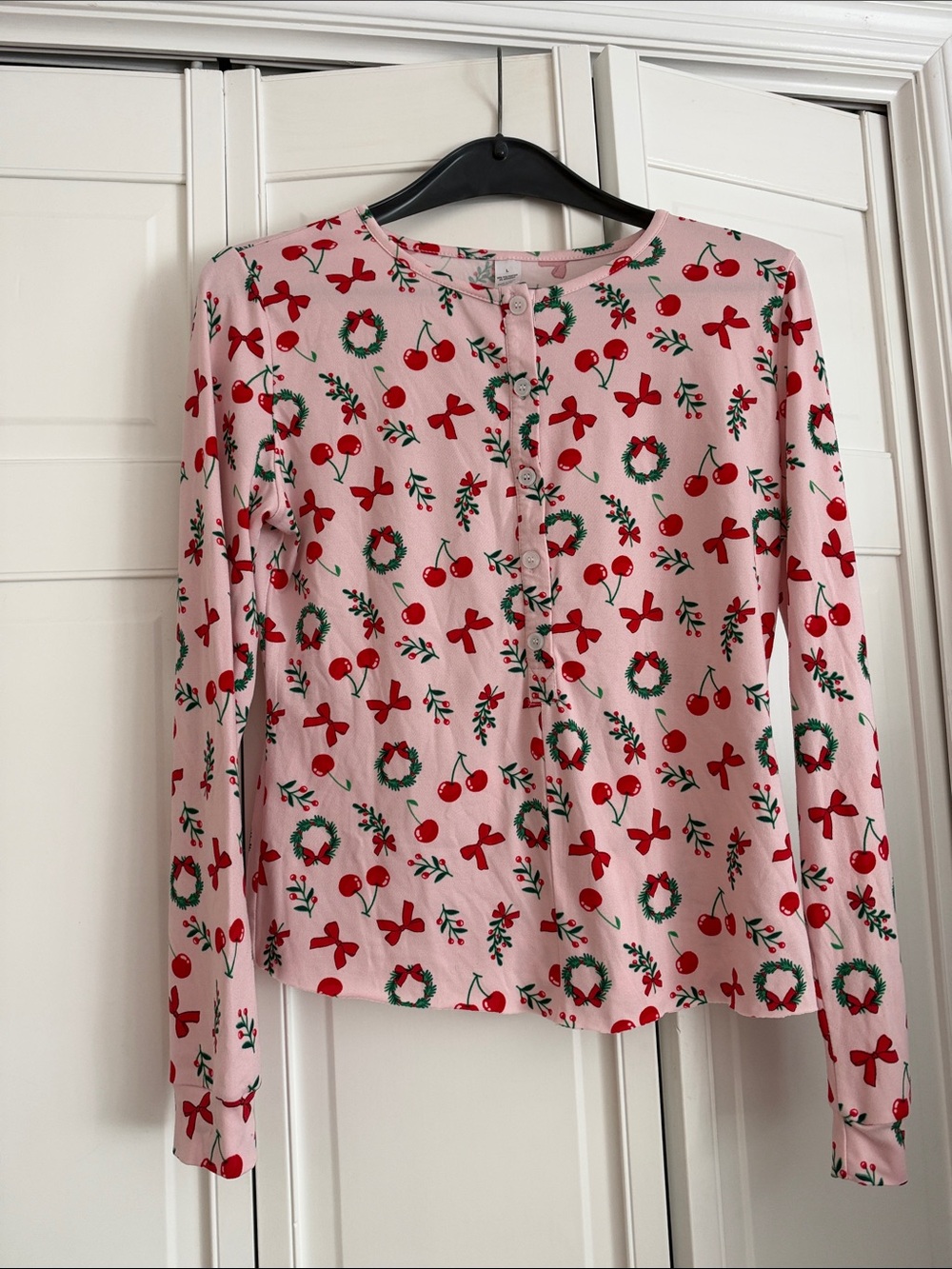 Pink Holiday Print Long-Sleeve Button Lounge Top - Brand Unspecified